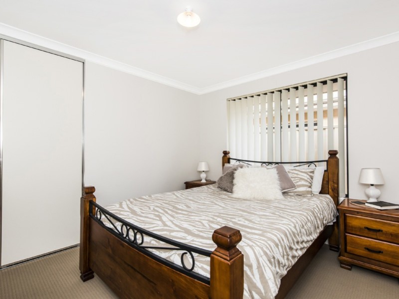 11 Nerium Way, Sinagra WA 6065