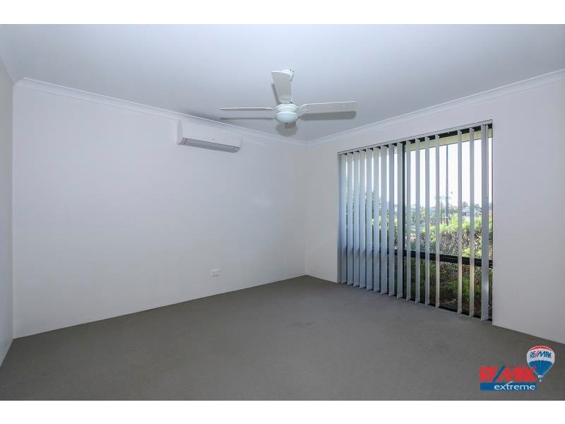 15 Cyandra Loop, Banksia Grove WA 6031