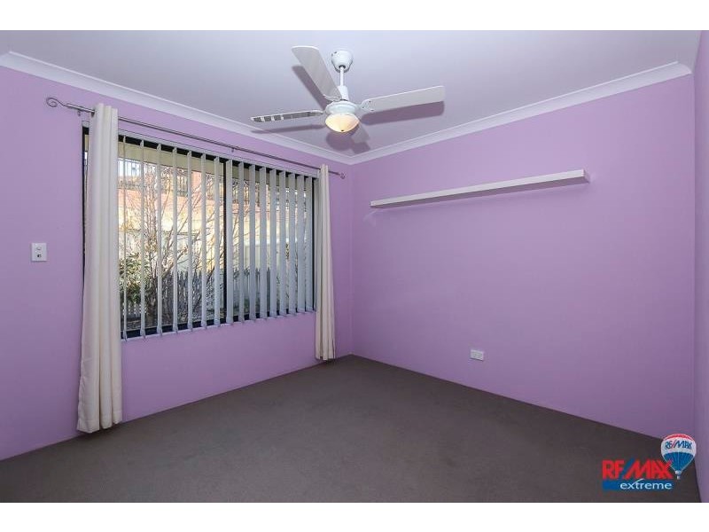 15 Cyandra Loop, Banksia Grove WA 6031