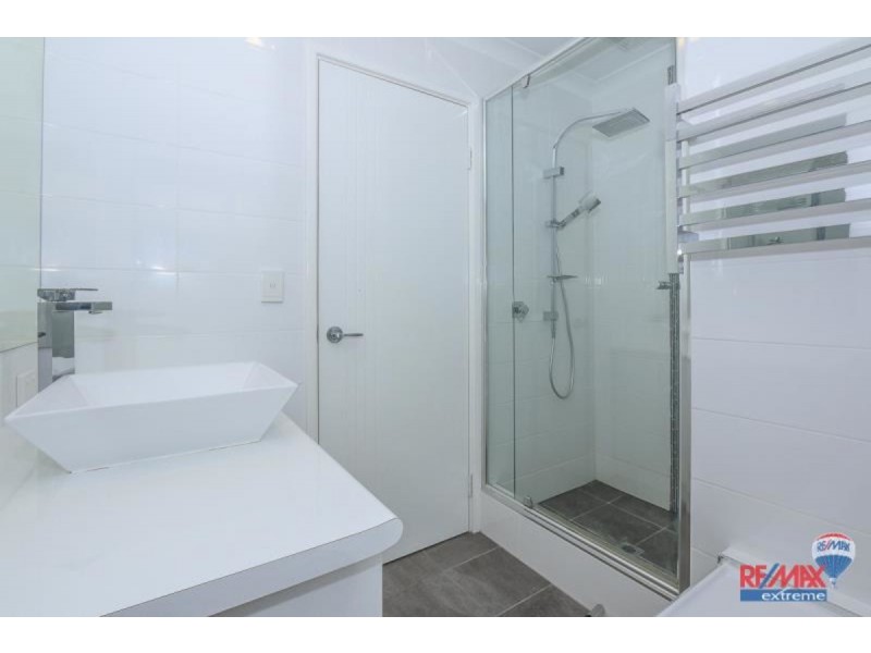 4 Doncaster Square, Currambine WA 6028