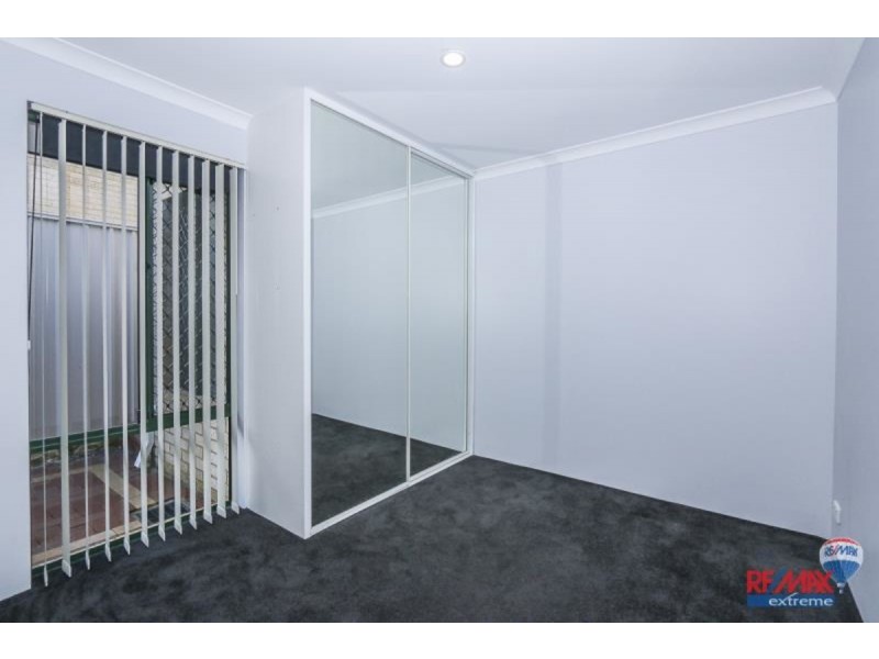 4 Doncaster Square, Currambine WA 6028