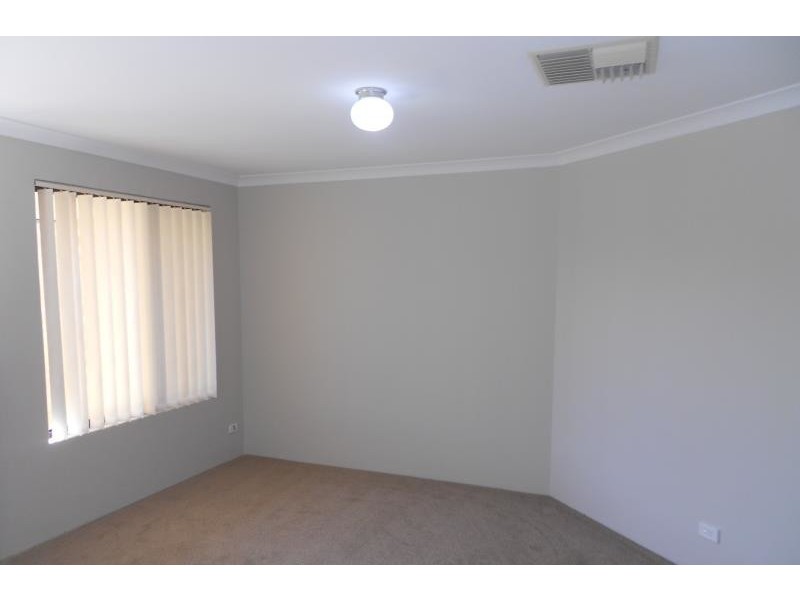 10 Orwell Way, Butler WA 6036