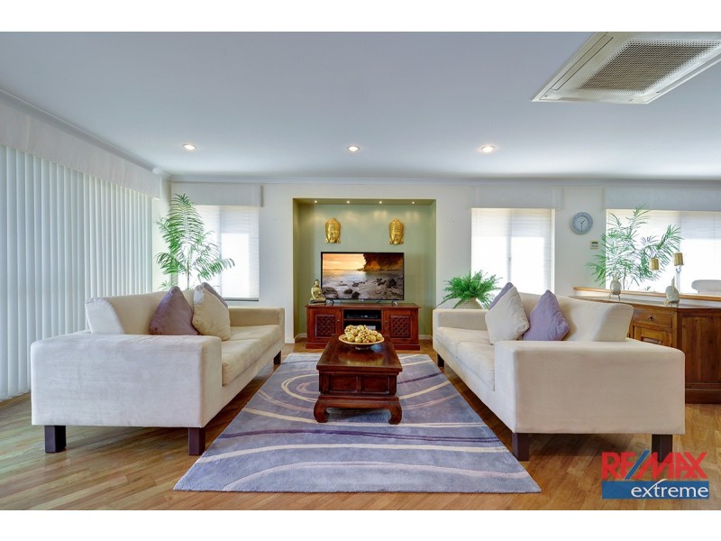 24 Adriatic Way, Currambine WA 6028