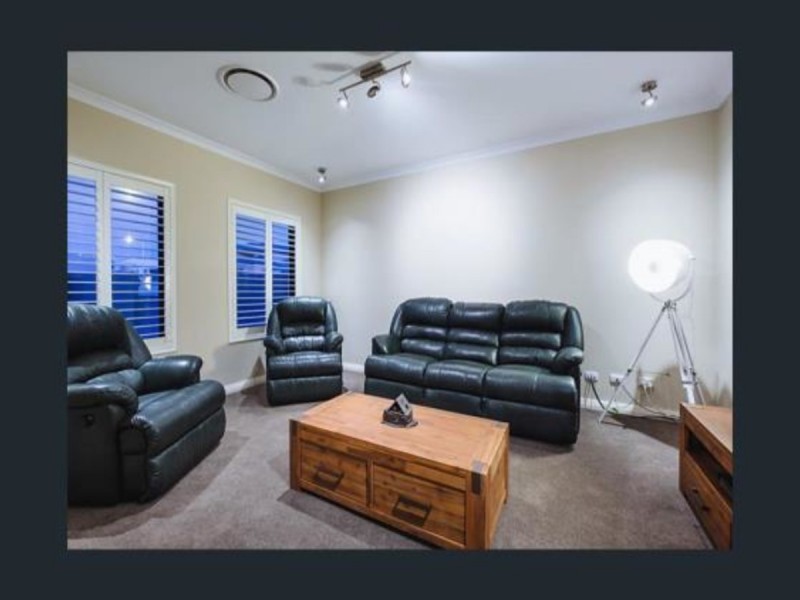 44 Quarram Crescent, Burns Beach WA 6028