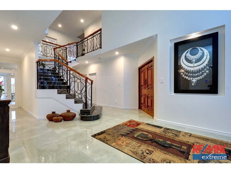 36 Blackpool Promenade, Iluka WA 6028