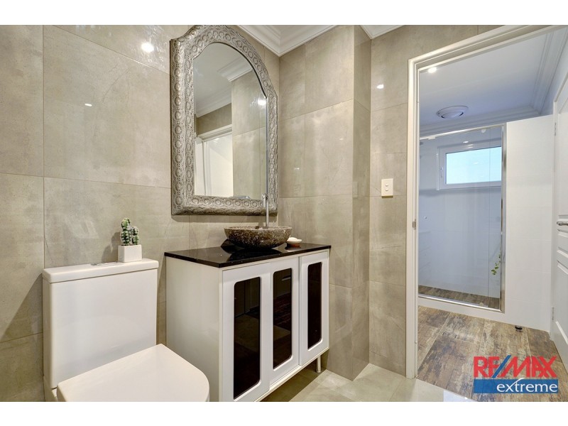 36 Blackpool Promenade, Iluka WA 6028