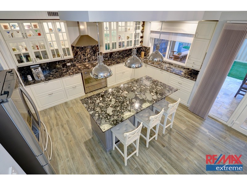 36 Blackpool Promenade, Iluka WA 6028