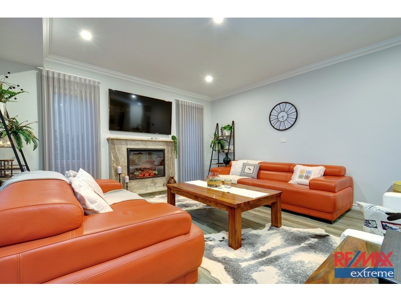 36 Blackpool Promenade, Iluka WA 6028