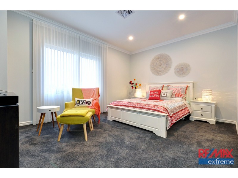 36 Blackpool Promenade, Iluka WA 6028