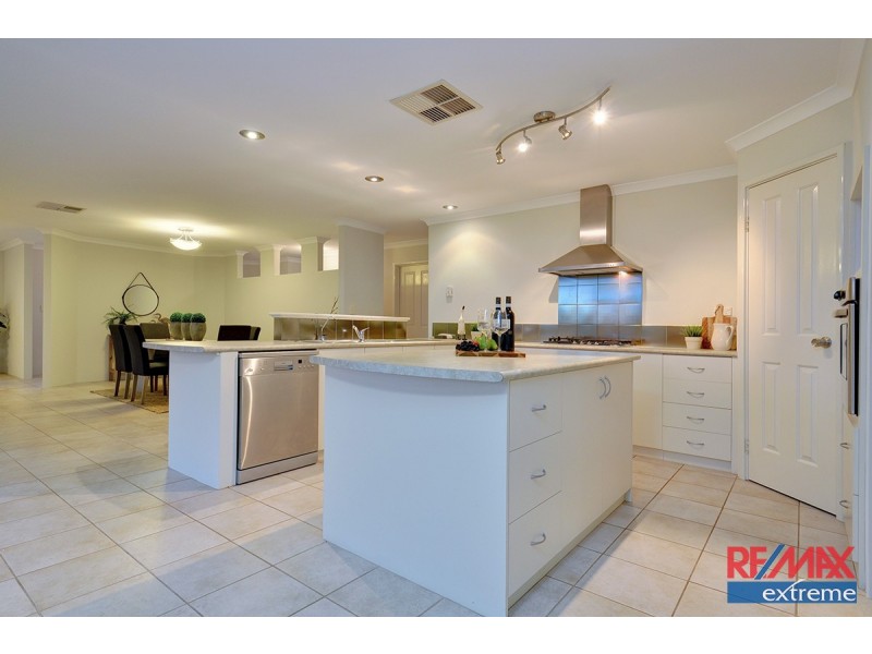 152 Delgado Parade, Iluka WA 6028