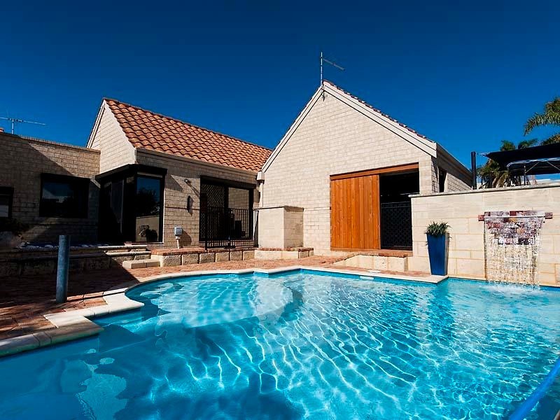 104 Aristride Avenue, Kallaroo WA 6025