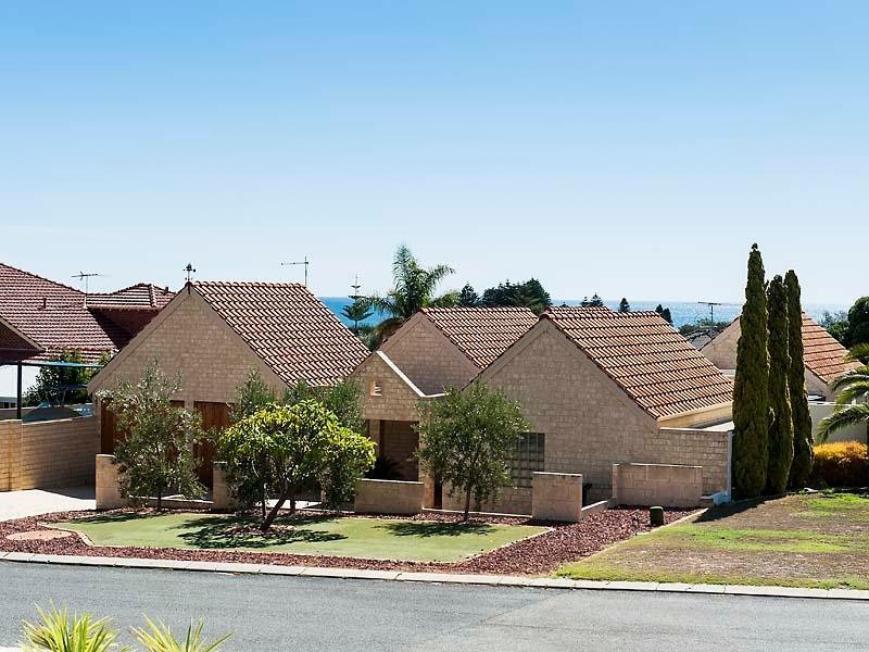 104 Aristride Avenue, Kallaroo WA 6025