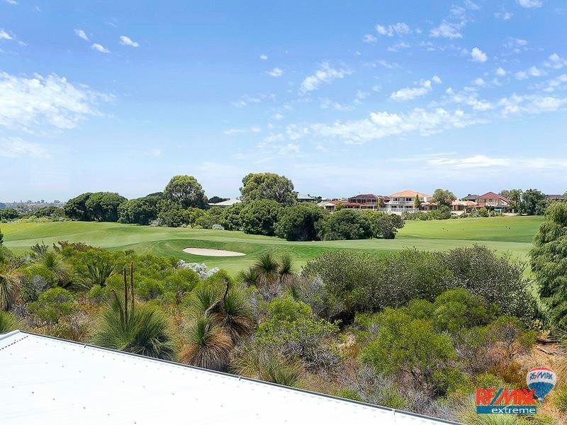 12 Monclair Pass, Currambine WA 6028