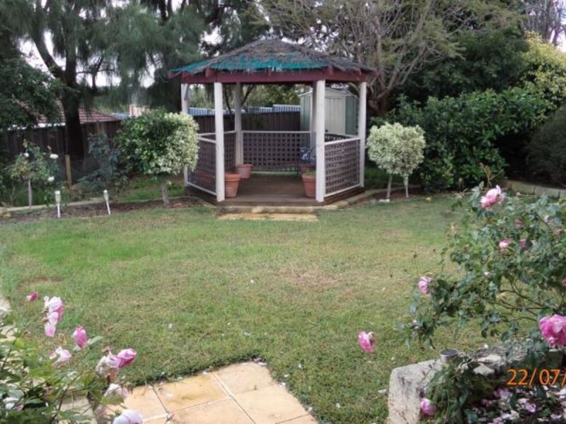 25 Snowbird Gardens, Joondalup WA 6027