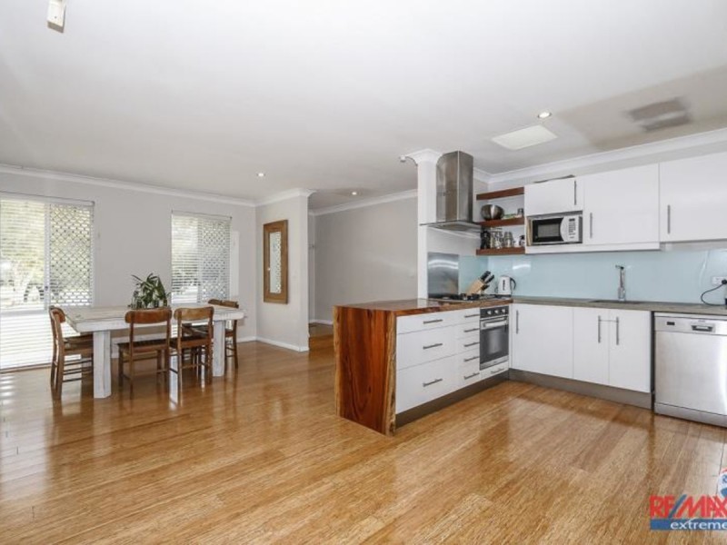 15 Siren Road, Heathridge WA 6027