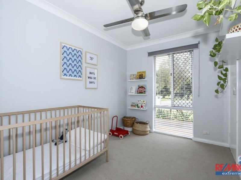 15 Siren Road, Heathridge WA 6027