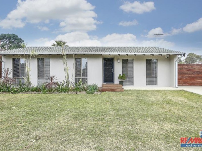 15 Siren Road, Heathridge WA 6027