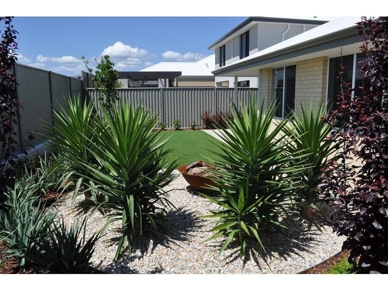 1 Charleston Road, Eglinton WA 6034