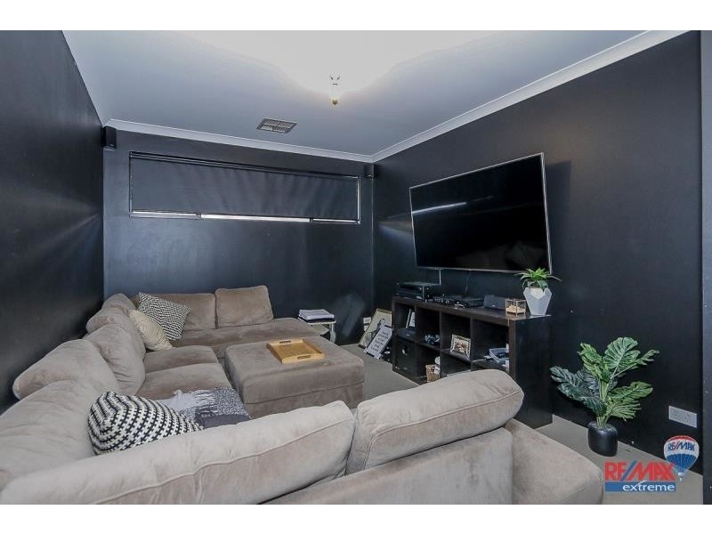 8 Basedow Chase, Banksia Grove WA 6031