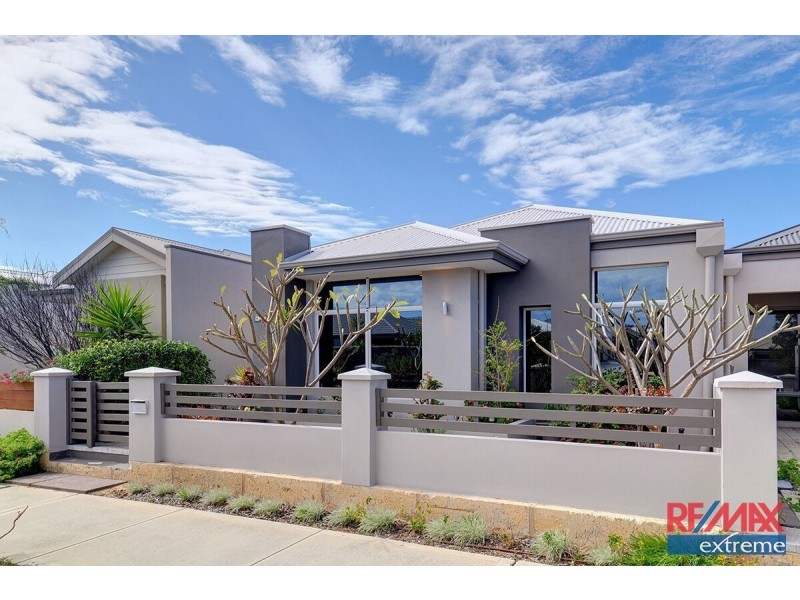 6 Bollach Green, Butler WA 6036