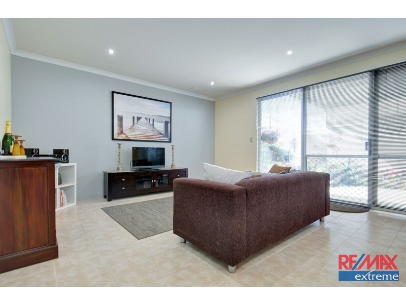 6 Bollach Green, Butler WA 6036