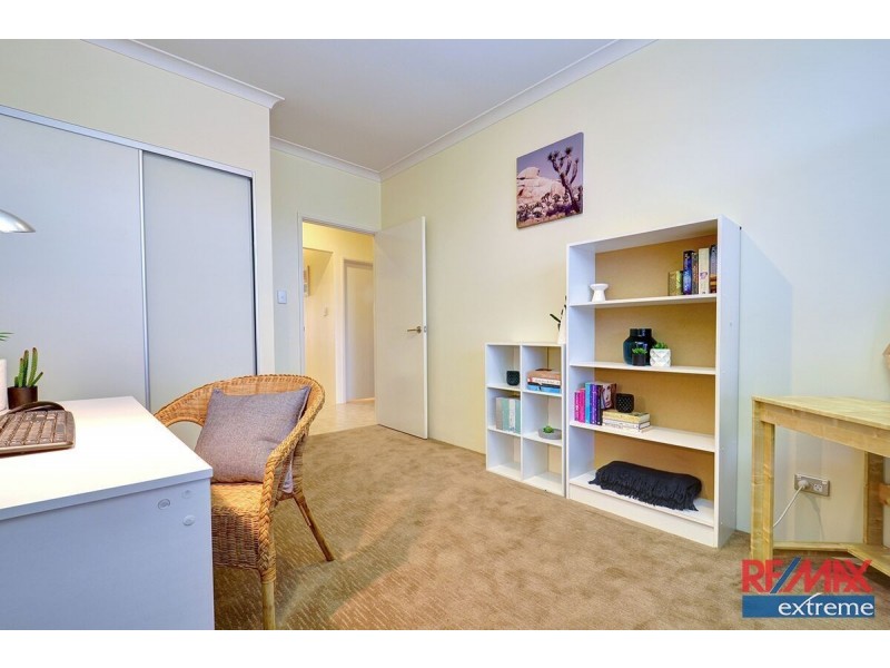 6 Bollach Green, Butler WA 6036