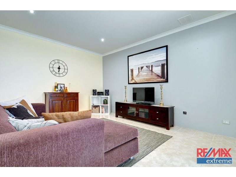 6 Bollach Green, Butler WA 6036