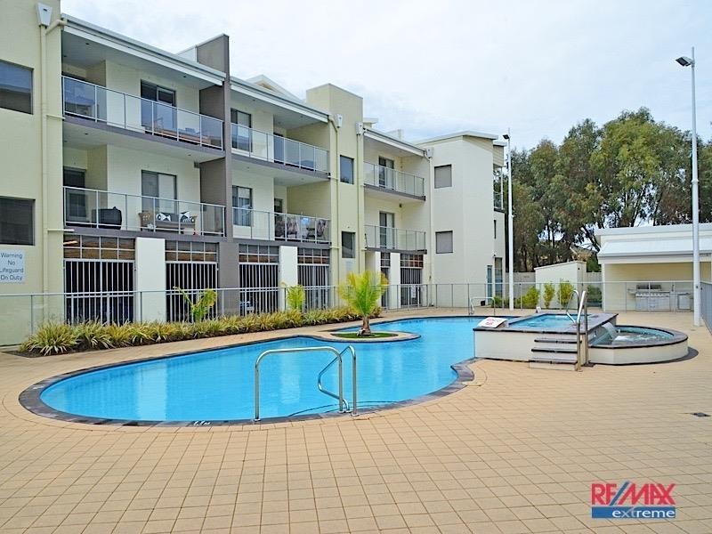 35/88 Lakeside Drive, Joondalup WA 6027