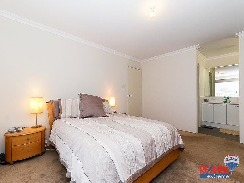 7 Skye Place, Banksia Grove WA 6031