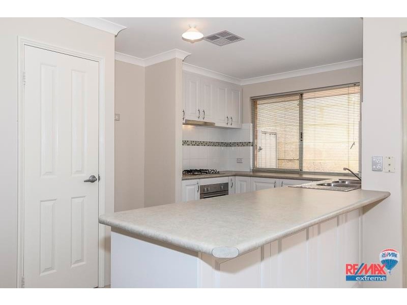 1 & 5 /76 Harden Park Trail, Carramar WA 6031