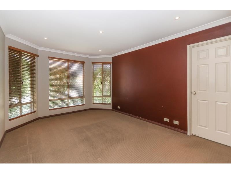 15 Orwell Way, Butler WA 6036