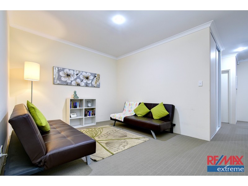 3/160 Celebration Boulevard, Clarkson WA 6030