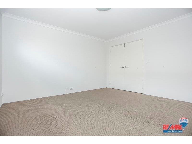 17 Merlot Way, Pearsall WA 6065