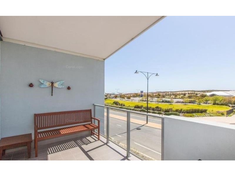 17/2 Royston Link, Butler WA 6036