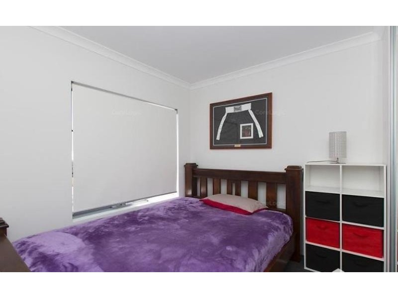 17/2 Royston Link, Butler WA 6036