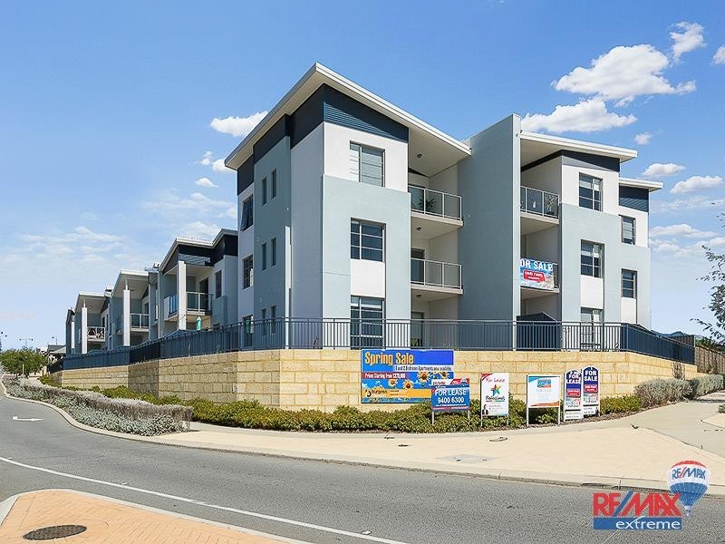 17/2 Royston Link, Butler WA 6036