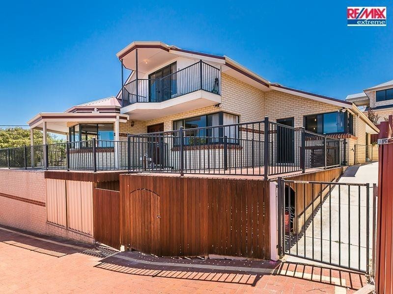 8 Parham Road, Quinns Rocks WA 6030