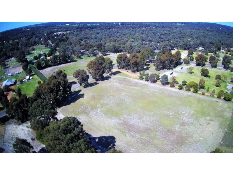 9 Charolais Trail, Lower Chittering WA 6084