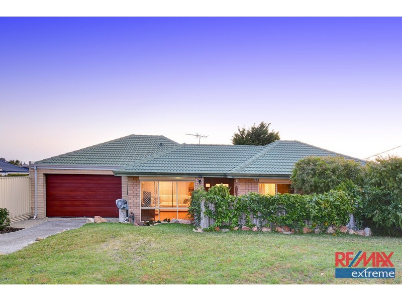 8 De Grey Court, Heathridge WA 6027