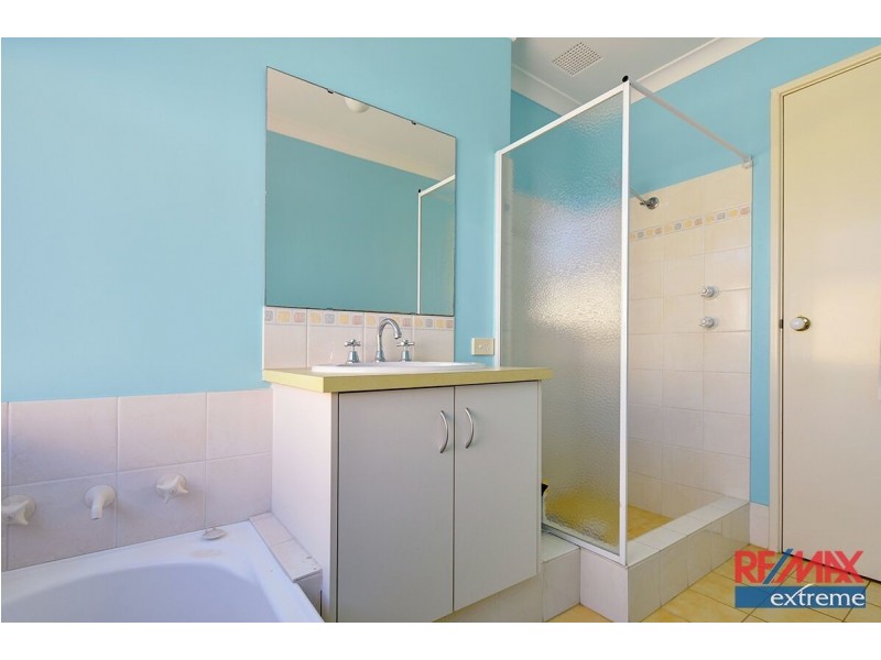 51 Selkirk Drive, Kinross WA 6028