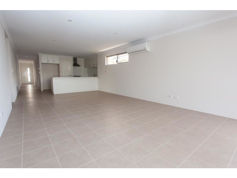 6 Ambesia Road, Clarkson WA 6030