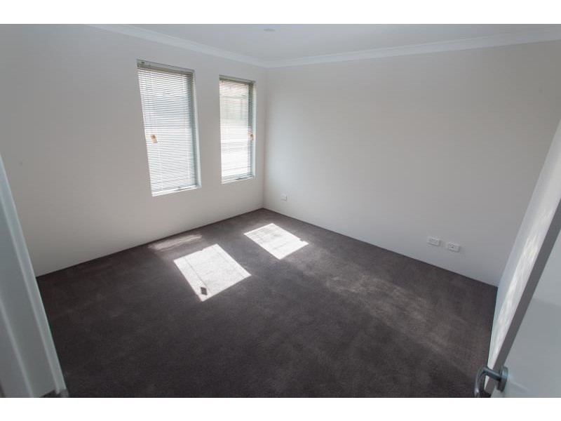 6 Ambesia Road, Clarkson WA 6030