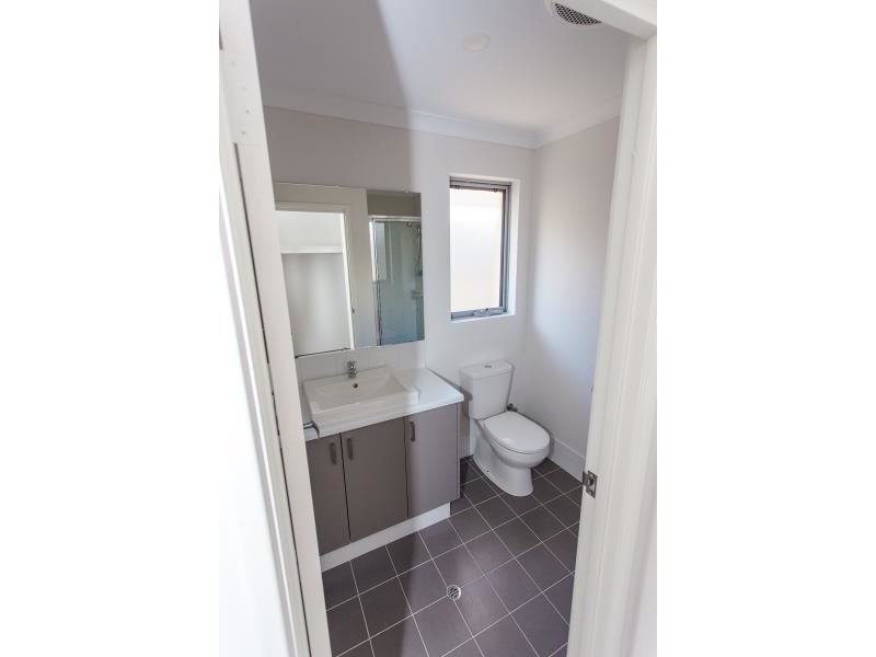 6 Ambesia Road, Clarkson WA 6030