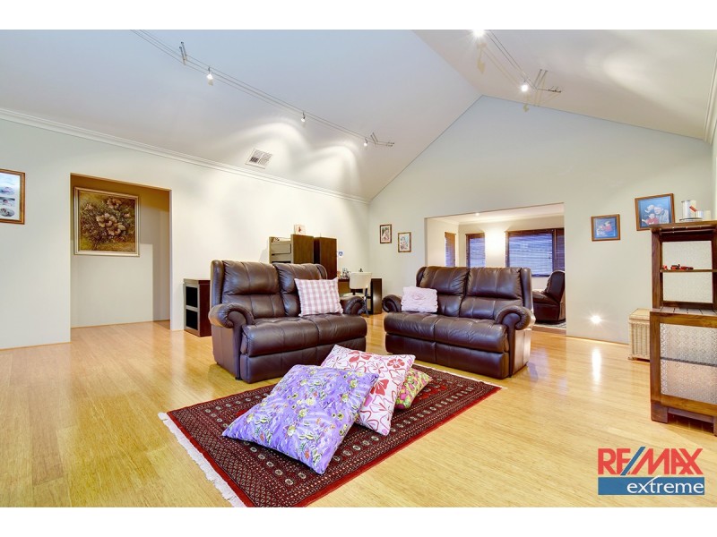 145 Delgado Parade, Iluka WA 6028