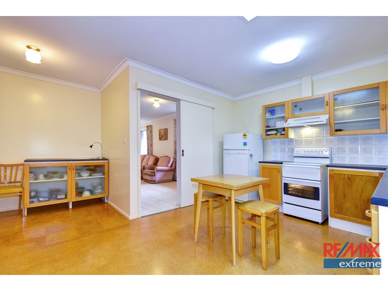 6 Clevedon Place, Kallaroo WA 6025