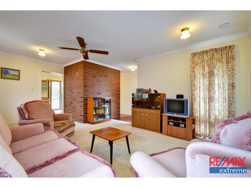 6 Clevedon Place, Kallaroo WA 6025