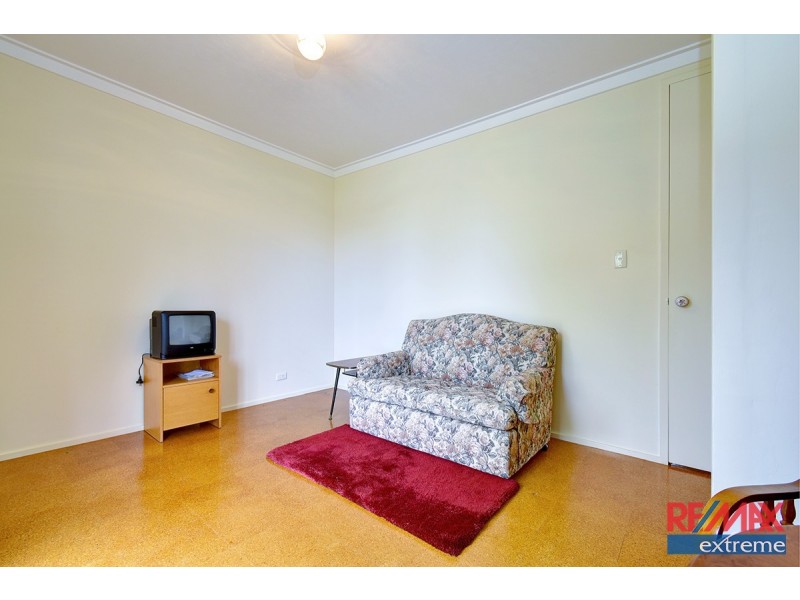 6 Clevedon Place, Kallaroo WA 6025