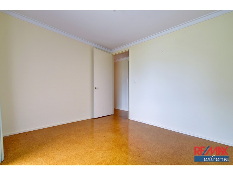 6 Clevedon Place, Kallaroo WA 6025