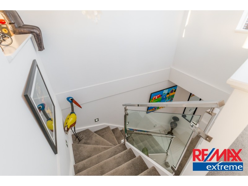 15 Moonraker Road, Jindalee WA 6036