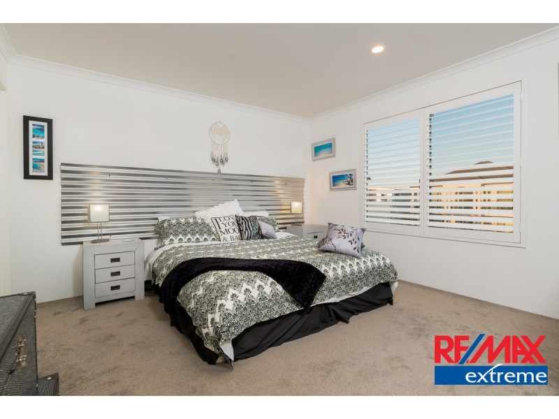 15 Moonraker Road, Jindalee WA 6036